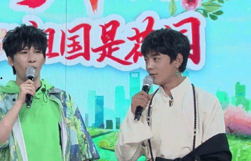 娱乐圈吃瓜群众官宣微博